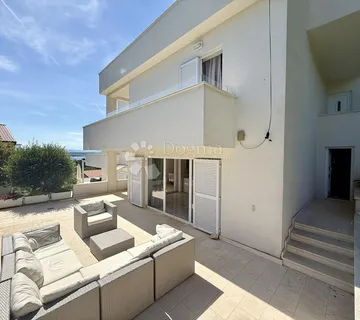 PRILIKA! Villa 3 red do mora Dramalj - cover