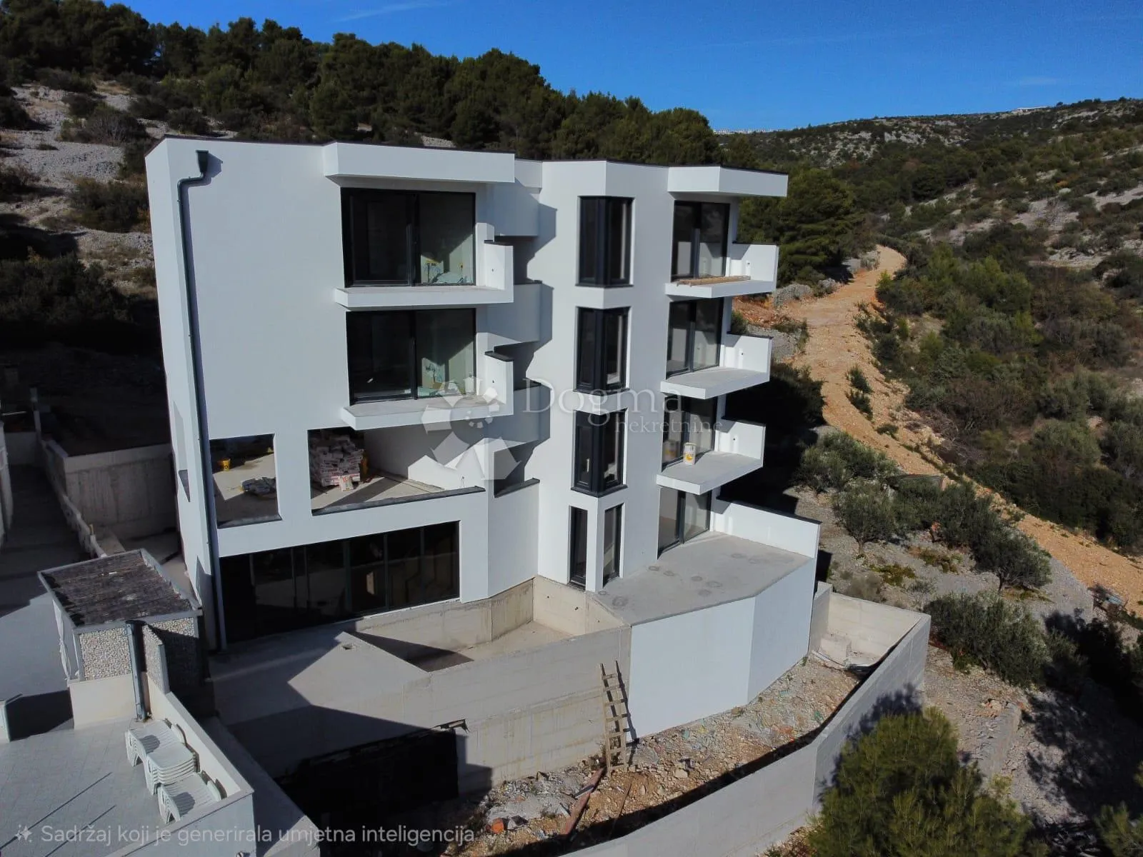 PRIMOŠTEN- NOVOGRADNJA, TOP CIJENA ! - cover