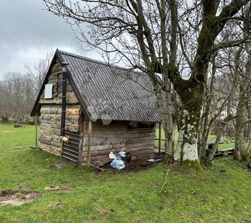 ZEMLJIŠTE SA ZAPOČETOM GRADNJOM BAŠKE OŠTARIJE - cover