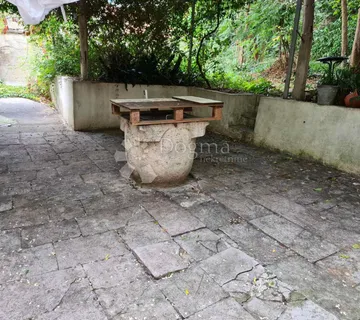 Rijetkost na tržištu - Dubrovnik/Gruž - cover