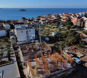 ROGOZNICA- TOP LOKACIJA I POGLED s8 - cover