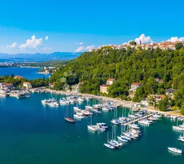 PRILIKA!!! Građevinsko zemljište KRK Omišalj - cover