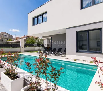 TWO EXCLUSIVE LUXURY VILLAS NEAR SPLIT – A RARE OPPORTUNITY FOR PRESTIGIOUS LIVING & INVESTMENT - cover