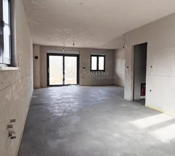 VIŠKOVO-MODERNA NOVOGRADNJA – KUĆA U NIZU - cover