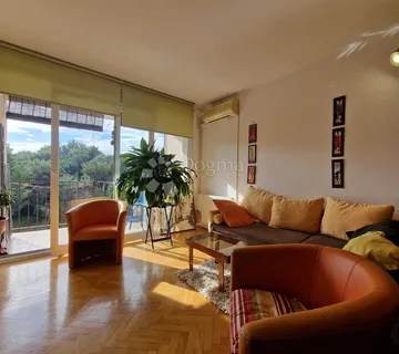 Ekskluzivno - stan 60 m2, 200 m do mora! Veruda, Pula - cover