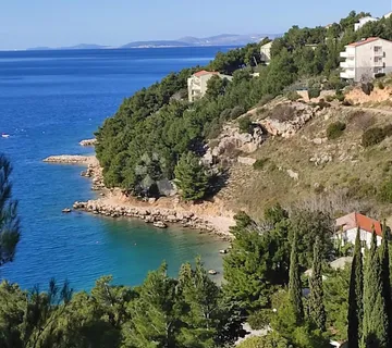 Građevinsko zemljište uz more - Stanići, Omiš