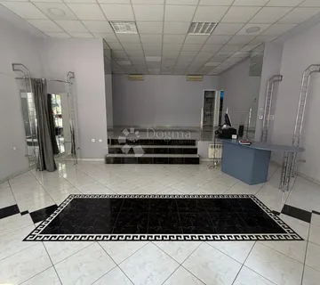 Maksimirska cesta,poslovni prostor s izlogom, 67,5m2 - Zagreb