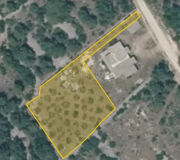 RAŽINE-GRAĐEVINSKO ZEMLJIŠTE 1620m2 - cover