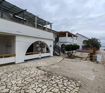 APARTMAN NA VIRU 40 m2 BLIZINA MORA - cover