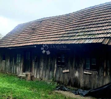Imanje u Ogulinu sa građevinskom dozvolom