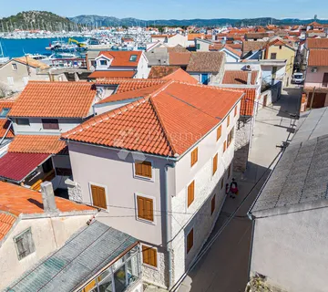 Luksuzna nekretnina sa pogledom na more - Murter, Murter-Kornati