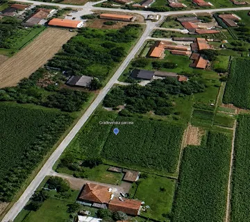 Građevinska parcela Okešinec 1.922 m² – idealna za obitelj - Okešinec, Križ