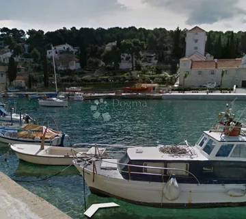 Atraktivno građevinsko zemljište/Otok Šolta ,Maslinica - Donje Selo, Šolta