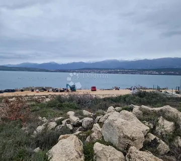 GRAĐEVINSKO ZEMLJIŠTE UZ MORE - NOVIGRAD - cover
