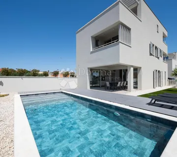 Moderna Luksuzna Vila S Bazenom, Duplex ,namješteno!! - Privlaka
