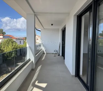Punat/ Novogradnja, 100 m do mora