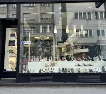 Prodaje se poslovni prostor 68,45 m2 u srcu grada, strogi centar - Zagreb