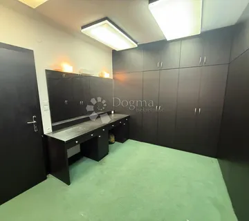 Poslovni prostor u blizini centra Varaždina - cover