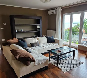 Rijeka, Bivio, etaža 120 m2, parking - cover