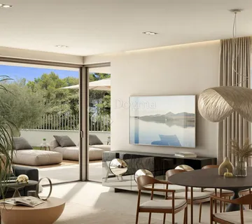 Stan s krovnom terasom blizu plaže – Rovinj, novogradnja - cover