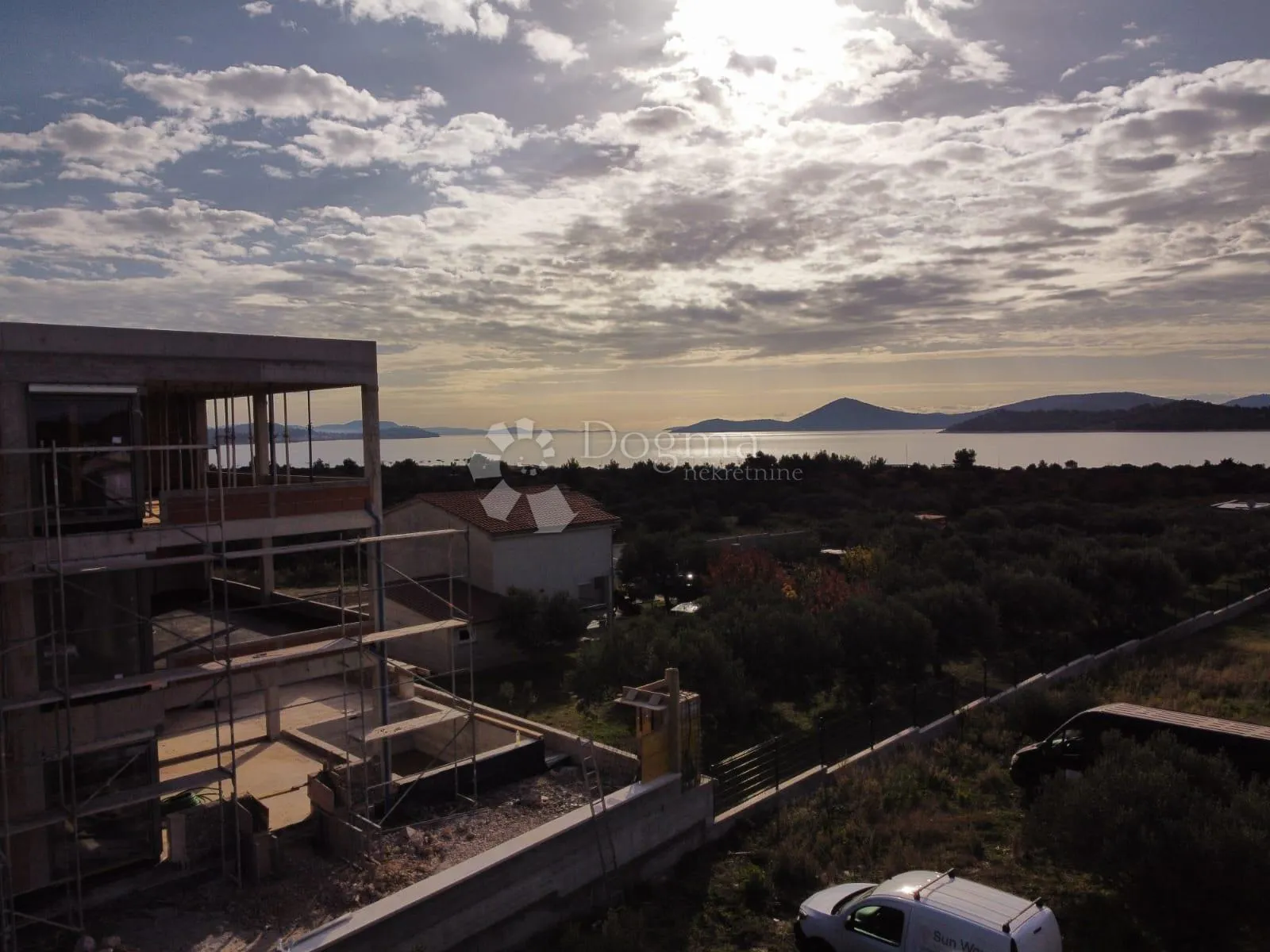 TRIBUNJ- 1.KAT U NOVOGRADNJI 250M OD MORA S POGLED s6 - cover
