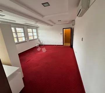 POSLOVNI PROSTOR - TROKUT 57.14 m2 - Zagreb