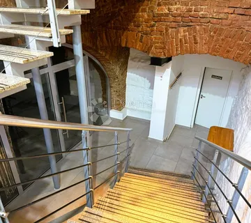 Poseban prostor za vaš koncept - centar Čakovca, 115 m² - cover