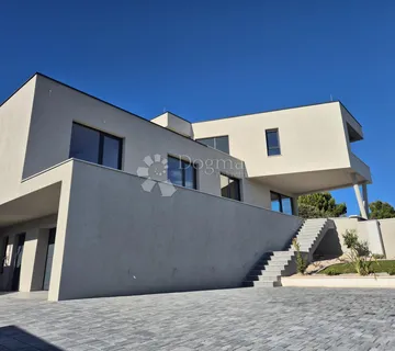 Murter/Betina- Moderna villa s prekrasnim pogledom - Betina, Tisno