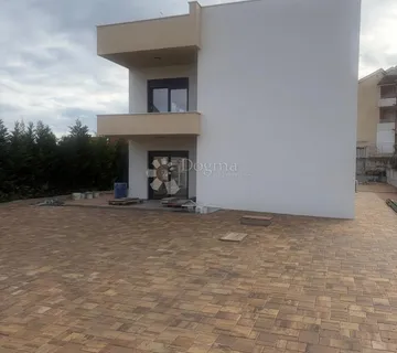 Vodice - novogradnja dvosoban stan sa krovnom terasom S3
