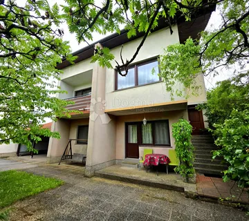 PRODAJA, Kuća, Karlovac, NKP 304m², Švarča