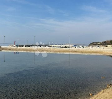 Građevinsko zemljište Rtina 3800 m² – uz more, infrastruktura - cover