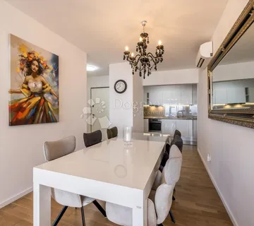 DUGOROČAN NAJAM – PREKRASAN I MODERNO UREĐEN JEDNOSOBAN STAN NA ŽNJANU, PRVI RED DO MORA - cover