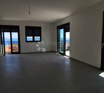 ROGOZNICA- STAN S ČAROBNIM POGLEDOM NA OTVORENO MORE - cover