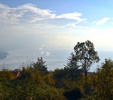 GRAĐEVINSKO ZEMLJIŠTE S PANORAMSKIM POGLEDOM - cover