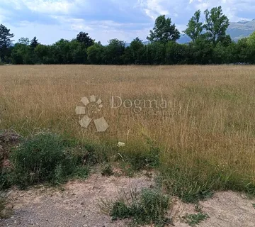 Čavle, zemljište 3500 m2 sa građevinskom dozvolom - cover