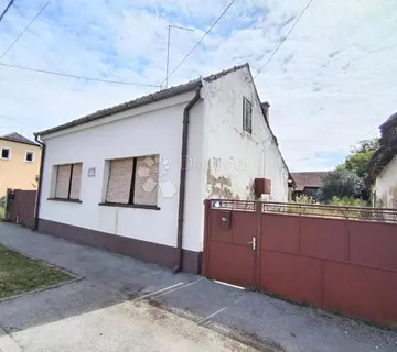 Kuća za adaptaciju u Virju–104,10 m² + garaža + gospodarska zgrada - cover