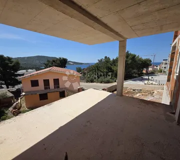 PRIMOŠTEN-STAN S POGLEDOM NA MORE s2 - cover