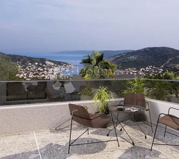 Građevinsko zemljište 1.5 km od mora s izdanim projektom za modernu vilu - Vinišće, Marina