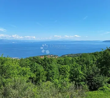 Građevinsko zemljište Poljane, Opatija - 831 m²