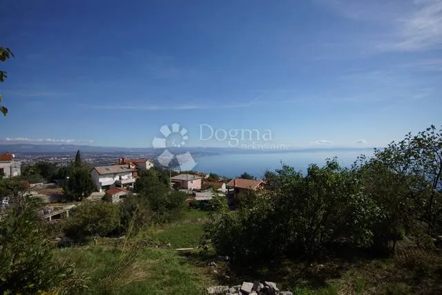 Građevinski teren s panoramskim pogledom na more i otoke  - cover