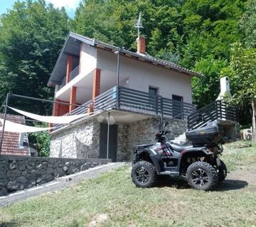 NAŠICE - KUĆA NA JEDINSTVENOJ LOKACIJI - cover