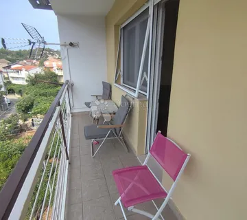 Prodaje se trosoban stan u Zatonu kraj Šibenika - cover