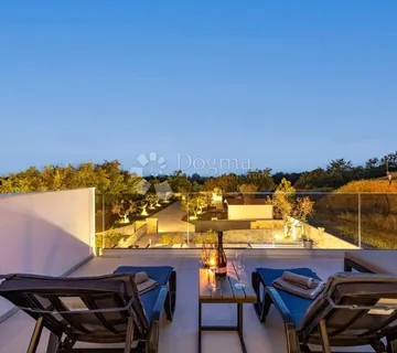 Atraktivna villa u Štokovcima - cover