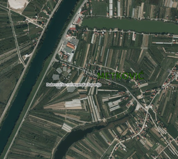 Poljoprivredno zemljište 731 m² u Metkoviću - cover