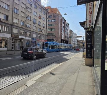 Prodaje se poslovni prostor 68,45 m2 u srcu grada, strogi centar - cover