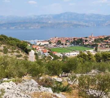 Poljoprivredno zemljište Postira 1300m2 - Dol, Postira