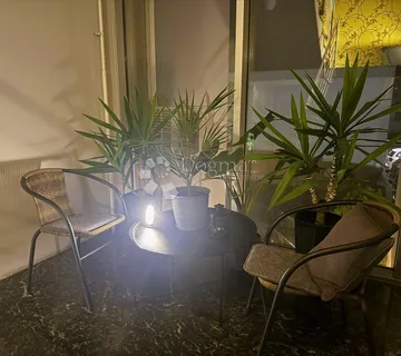 Top prilika po sniženoj cijeni - cijeli kat, 145 m², privatni ulaz i parking - Čakovec