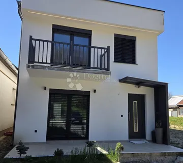 Kuća nadomak centra – 129 m², moderna gradnja - Slatina