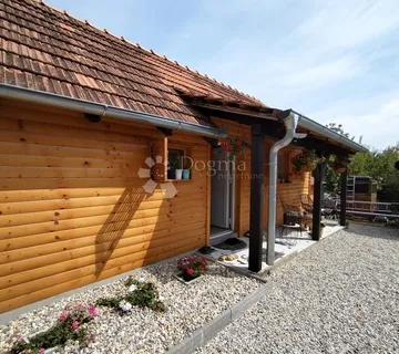 Vikendica okružena prirodom, Cvetkovec - cover