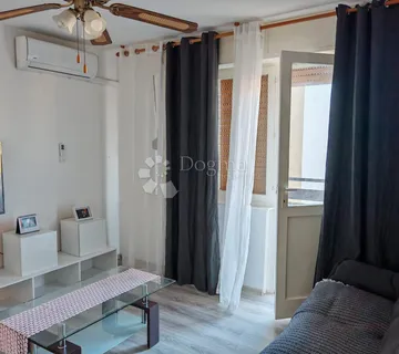 Prekrasan stan na traženoj lokaciji u Puli, uporabna dozvola - cover